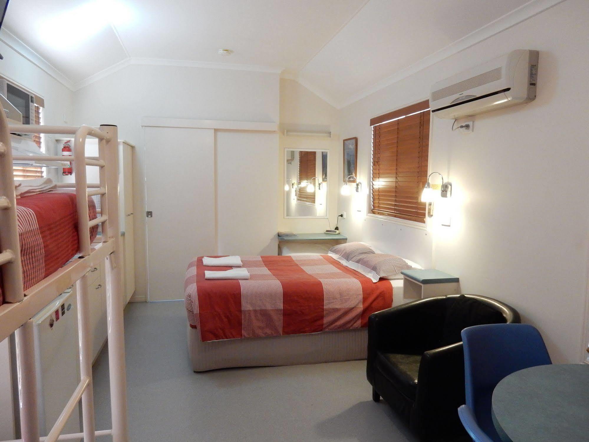 Tiaro Tourist Stopover Extérieur photo